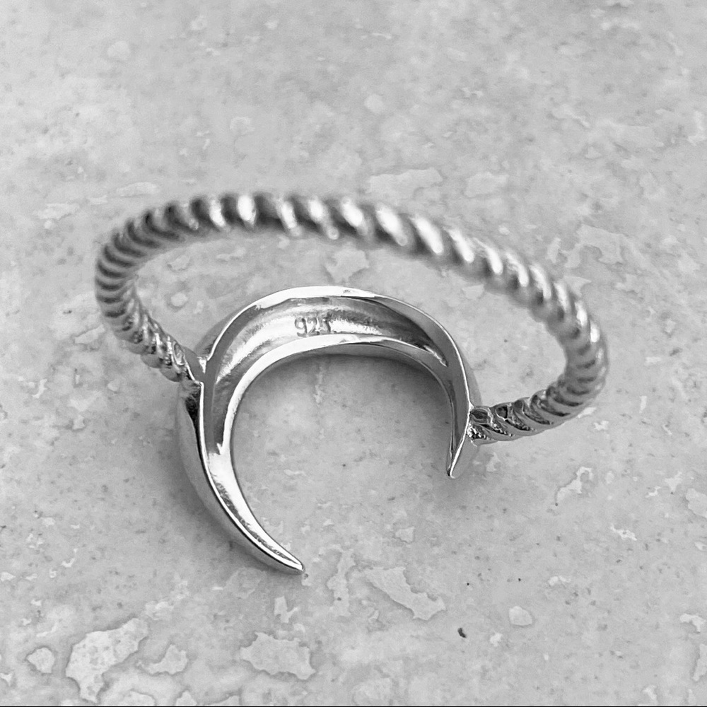 🌙TOP SELLER🌙 Sterling Silver Crescent Moon Ring - Picture 13 of 15